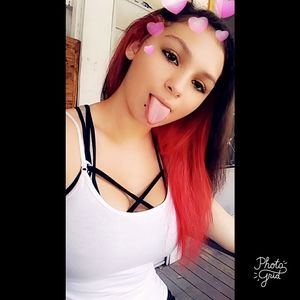 Meet your Posher, Maria